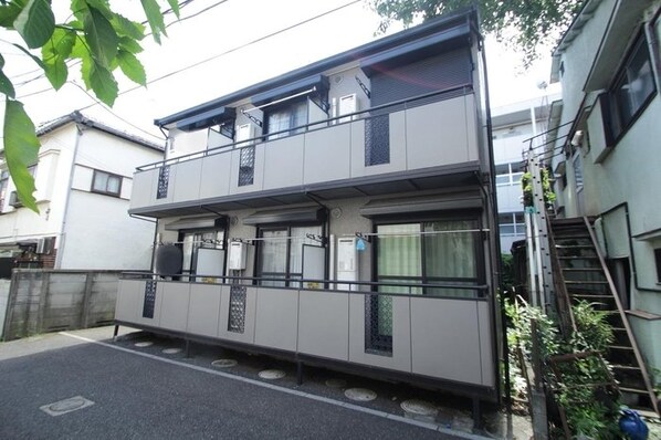 アーバンアレイの物件外観写真